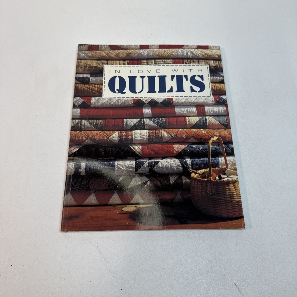 VTG "IN LOVE WITH QUILTS" HB Quilting Book 1993 USED‎ 160 pgs